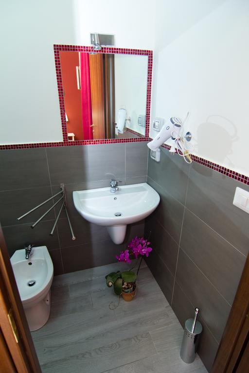 וילאפרנקה טירנה B&B Tifeo מראה חיצוני תמונה